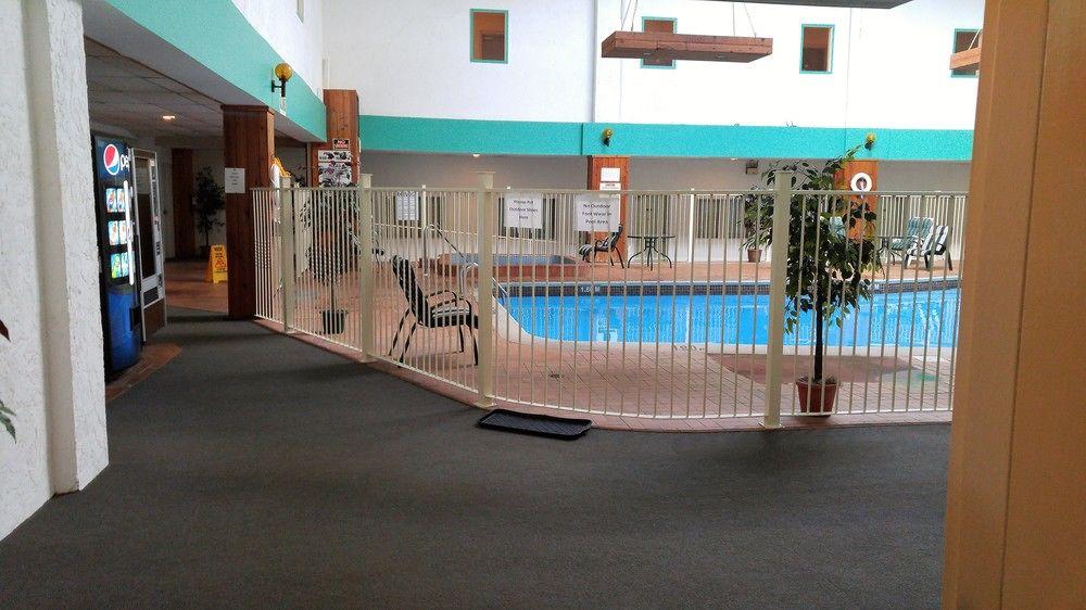Best Value Inn & Suites パリーサウンド エクステリア 写真