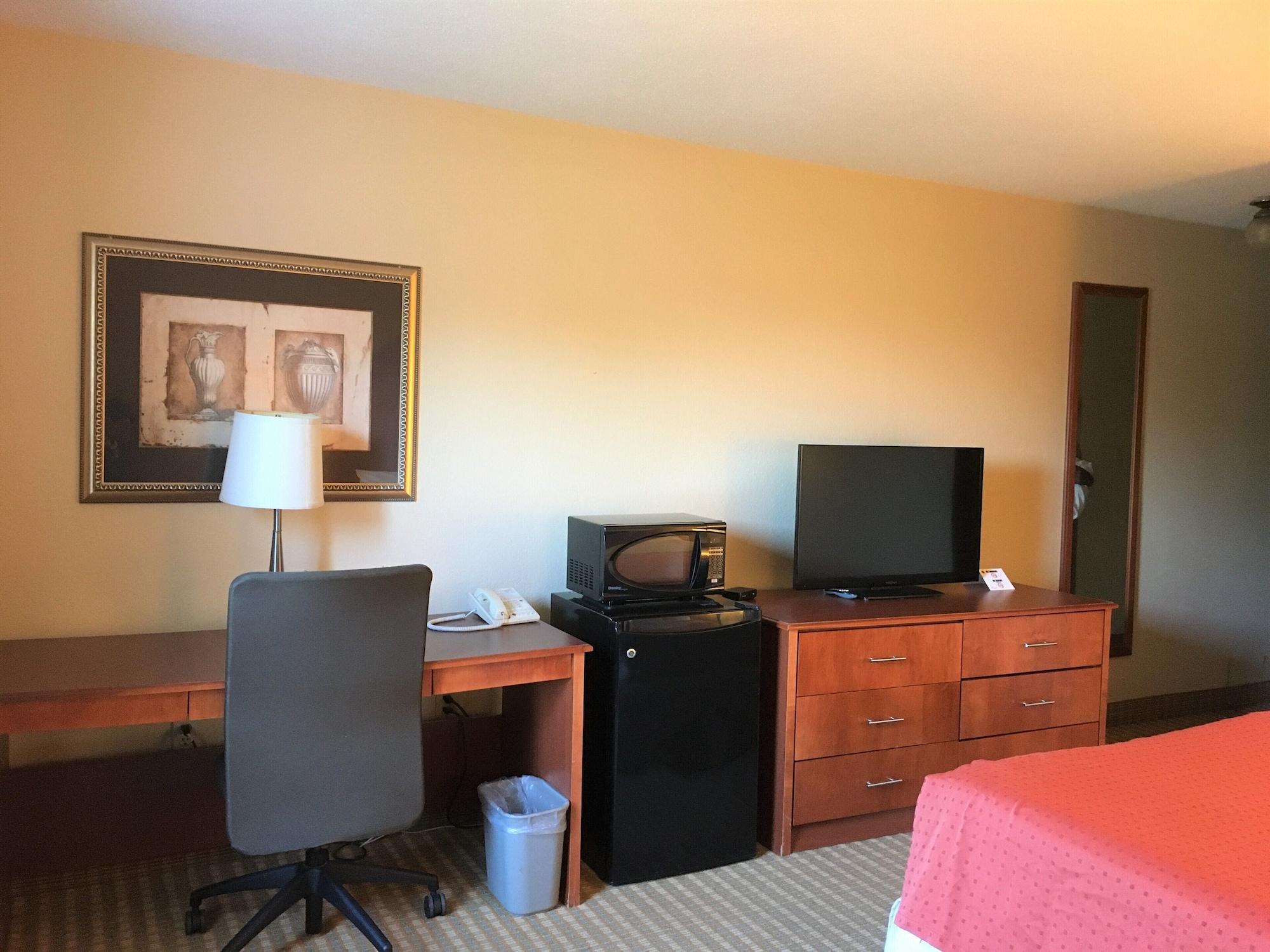 Best Value Inn & Suites パリーサウンド エクステリア 写真