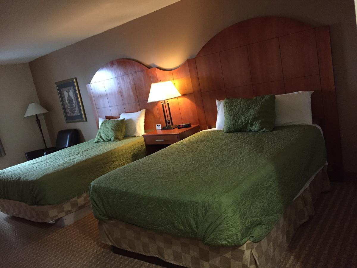 Best Value Inn & Suites パリーサウンド エクステリア 写真